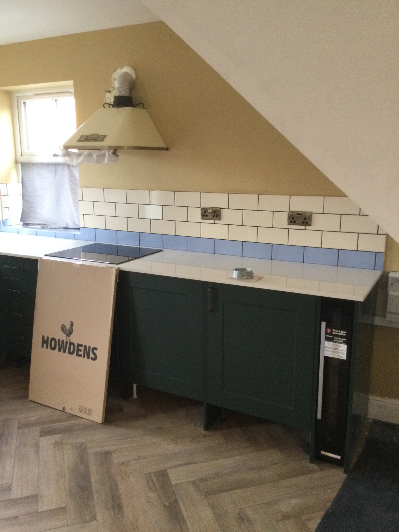 New green kitchen fitted in Bath